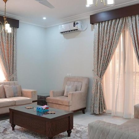 Al Rasheed Apartments Second Floor Apartment Karachi Bagian luar foto