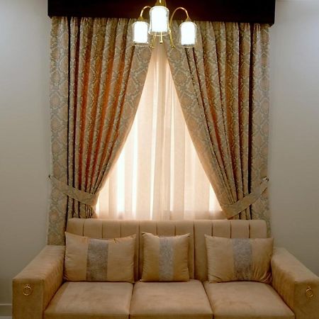 Al Rasheed Apartments Second Floor Apartment Karachi Bagian luar foto
